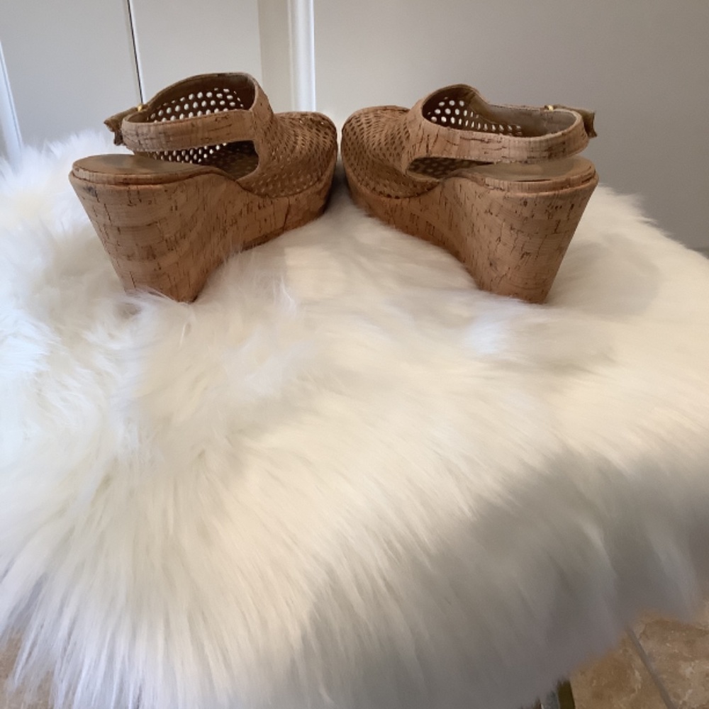 Vaneli Size 9 Tan - Picture 2 of 3